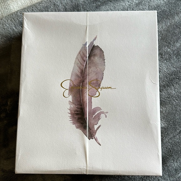 NIB Jessica Simpson Dany - Picture 1 of 3